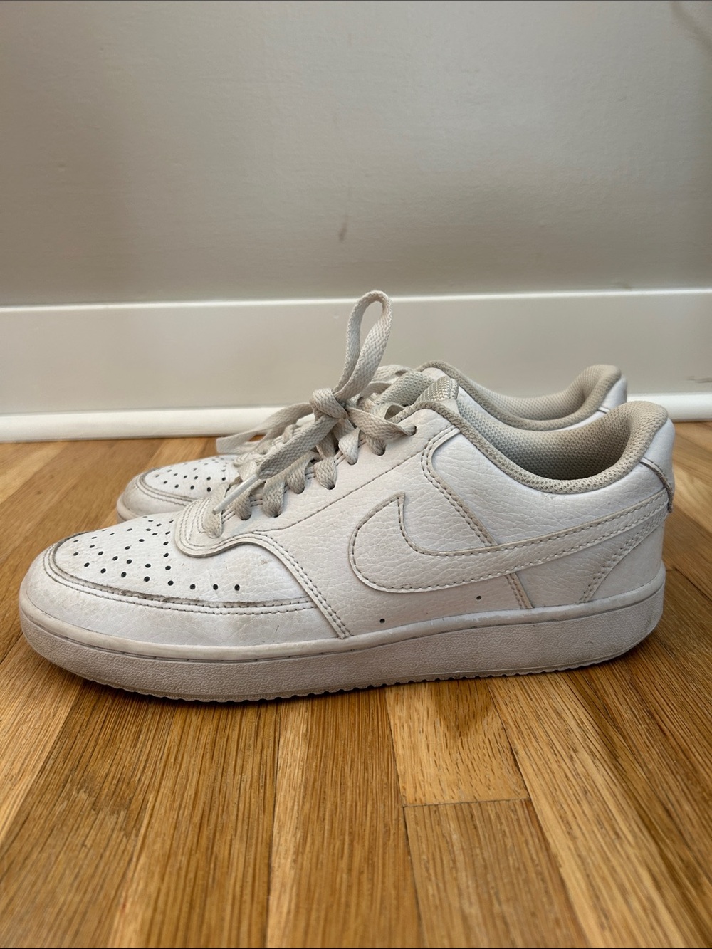 Nike. Court vision White Low-Top Sneakers